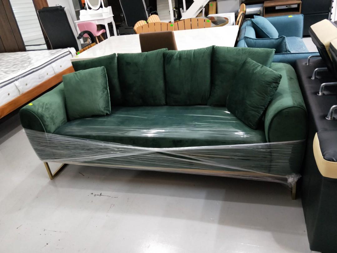 Valcan 3 Seater Velvet Sofa In Green Furniture Sofas On Carou Valcan 3 Seater Velvet Sofa In Green