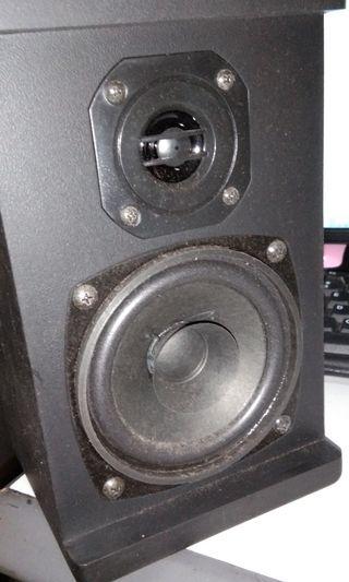 klh satellite speakers