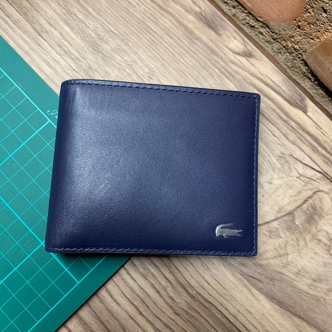 nuance forvrængning interval AUTHENTIC] Lacoste Mens Leather Wallet, Men's Fashion, Watches &  Accessories, Wallets & Card Holders on Carousell