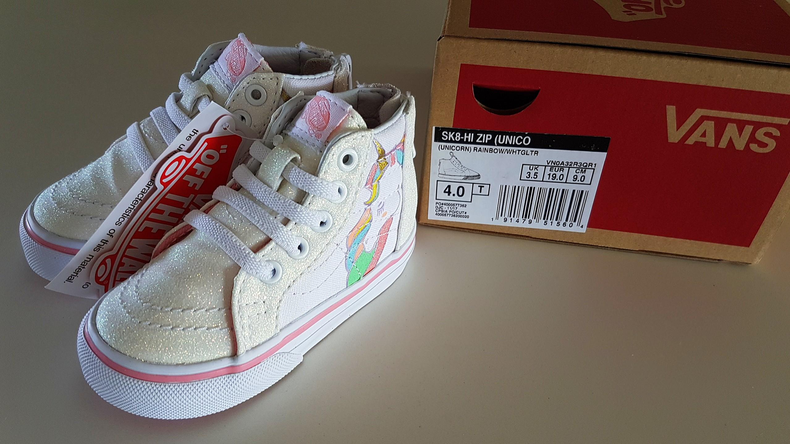 Unicorn on sale rainbow vans