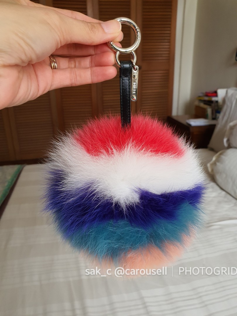 Rainbow pom clearance pom keyring