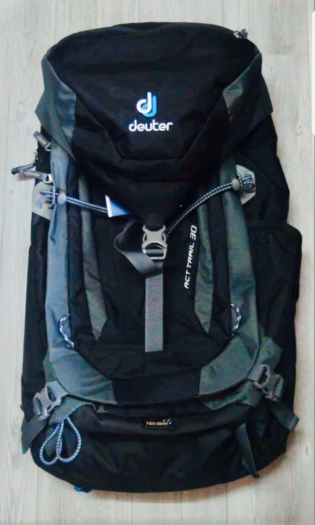 deuter backpack travel