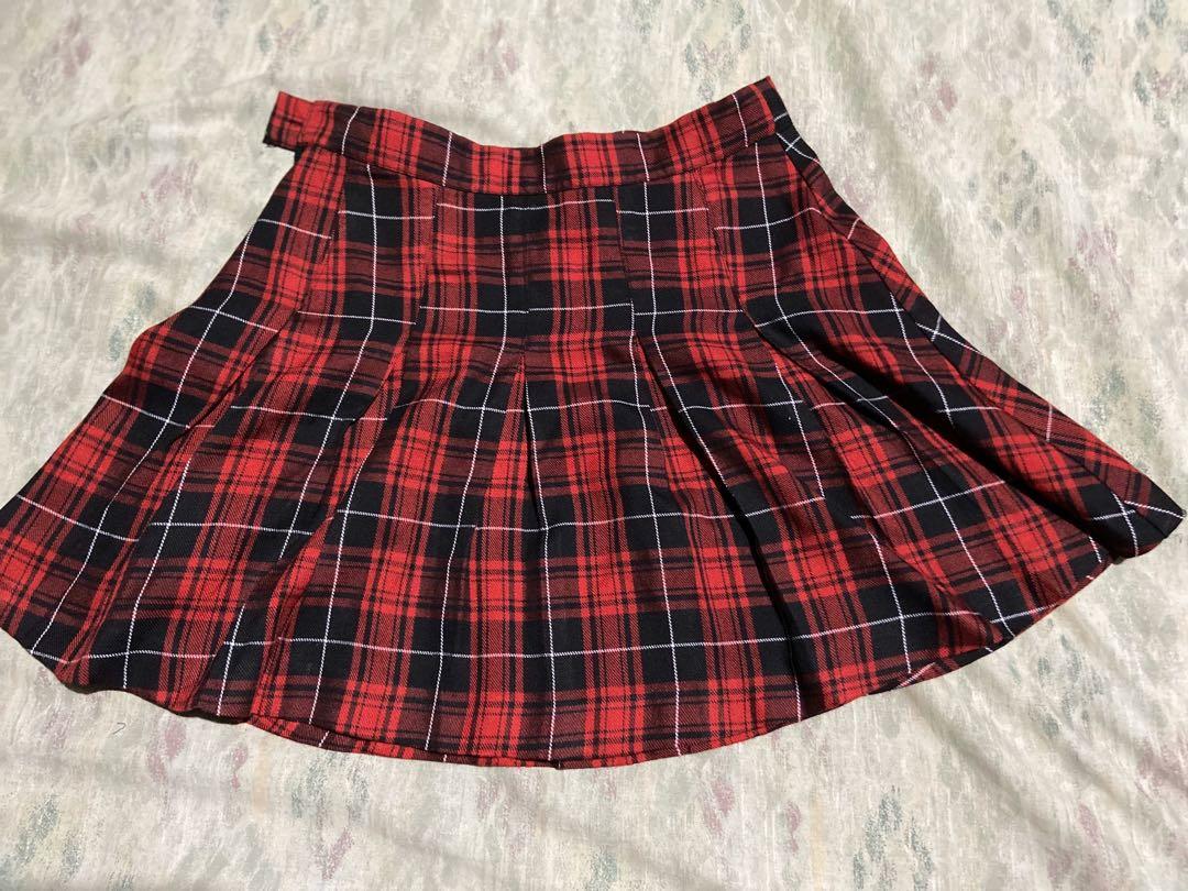 H M Red Checkered Skirt Xs S Size Women S Fashion Clothes Dresses Skirts On Carousell