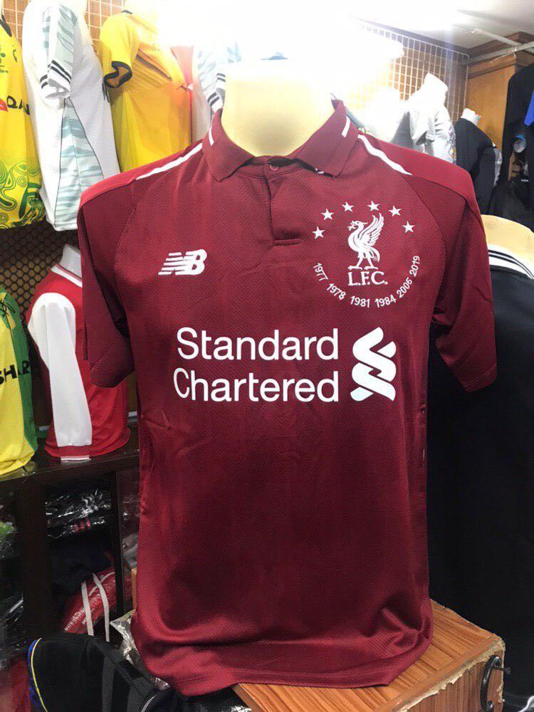 Liverpool jersey discount with collar
