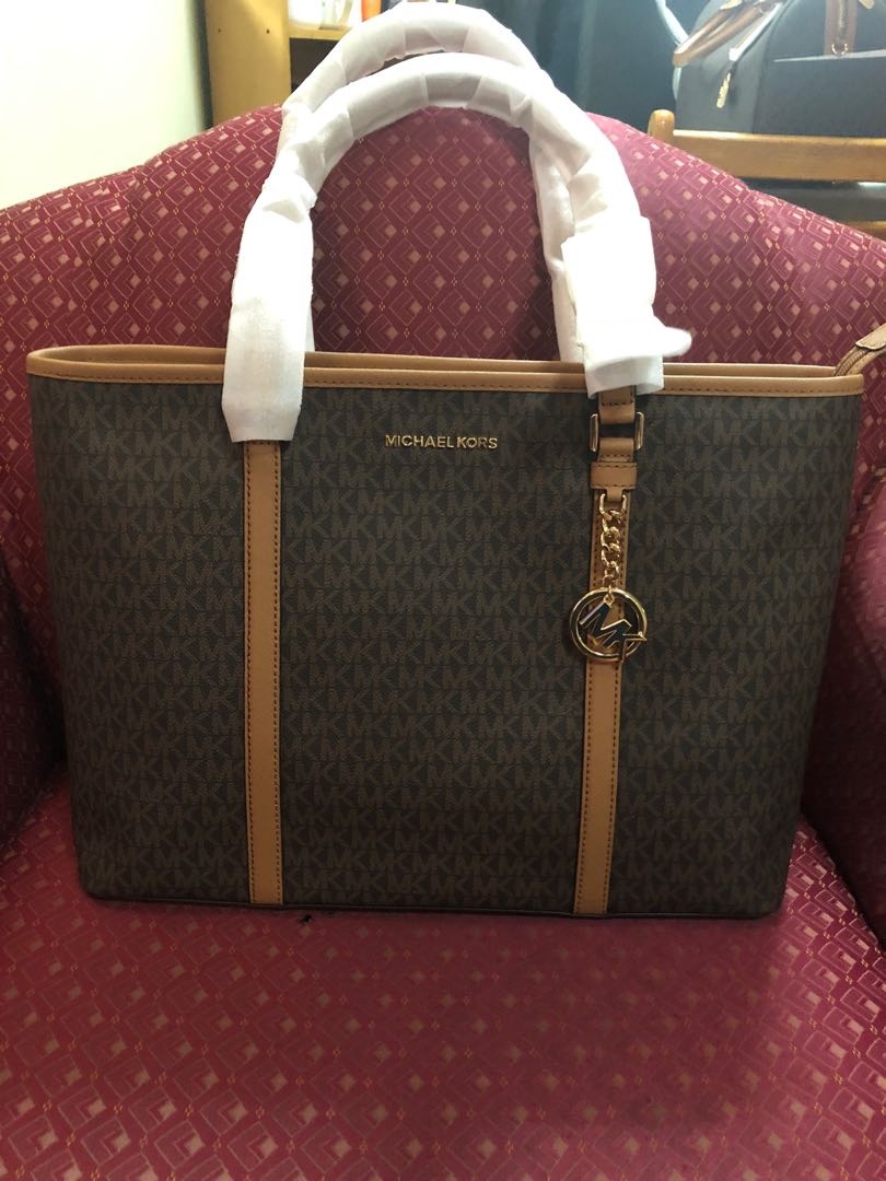 Brand new Authentic Michael Kors purse and matching wallet! - Bags &  Luggage - Rockdale, Texas, Facebook Marketplace