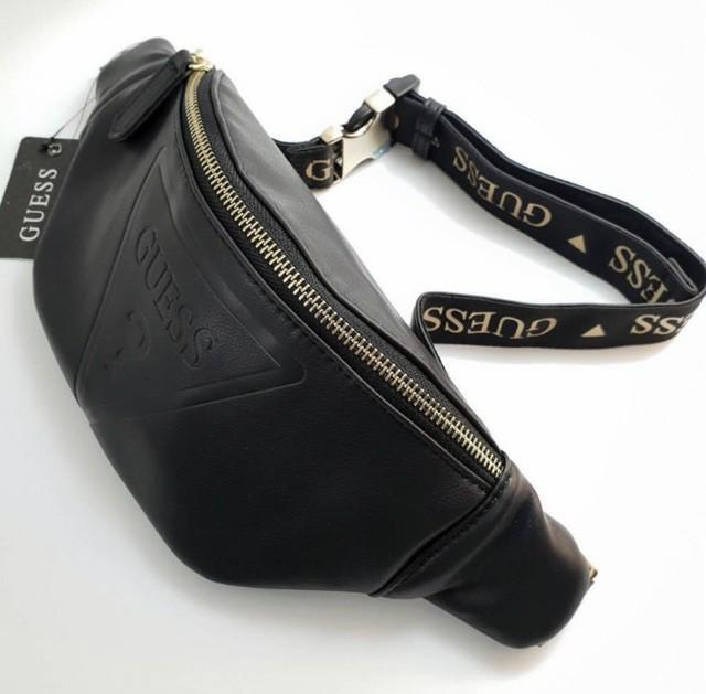 Gym embossed logo sales waist pack