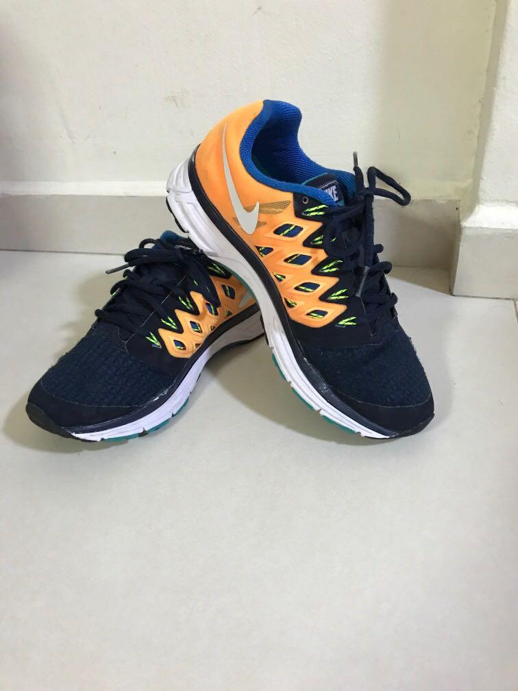 nike vomero 9