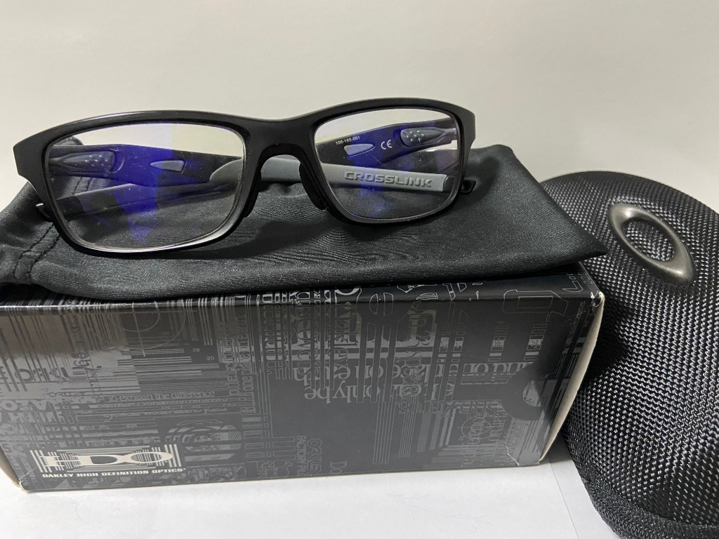 Oakley Crosslink Range Men s Fashion Watches Accessories