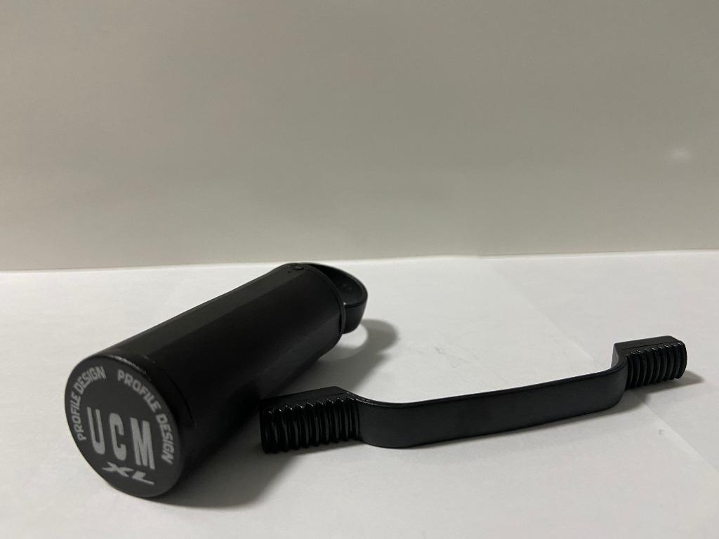 profile design universal computer mount