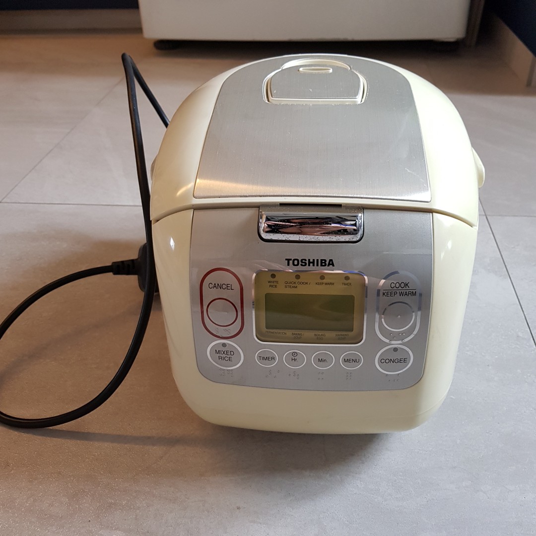 Toshiba Rice Cooker RC10N, TV & Home Appliances, Kitchen Appliances