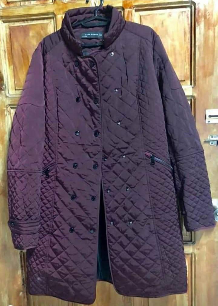 Zara woman puffer coat | bubble jacket (Category: Coats, Jackets and Outerwear) located in Makati City. Submitted by mmrcl (Listing ID 278904868, Image 1). Description: Zara woman Best fits S-M Super niiiiiice ❤ Cut size tag Tags Winter autumn spring wool coat jacket parka poncho taiwan korea japan china australia taobao.