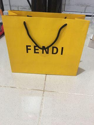 Fendi paper bag tebal