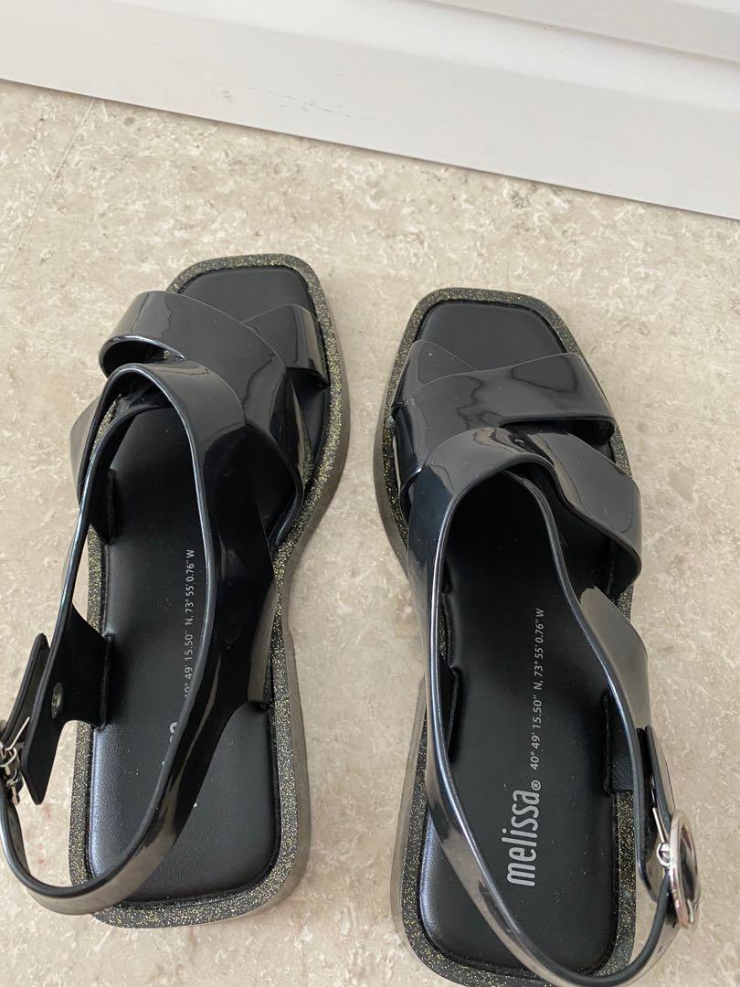 black jelly sandals