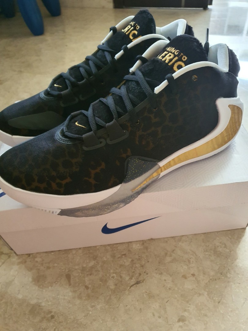 freak coming to america