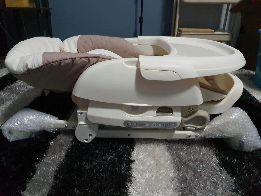 Combi Auto Swing Electric Rocker Chair, Babies & Kids, Bathing ...