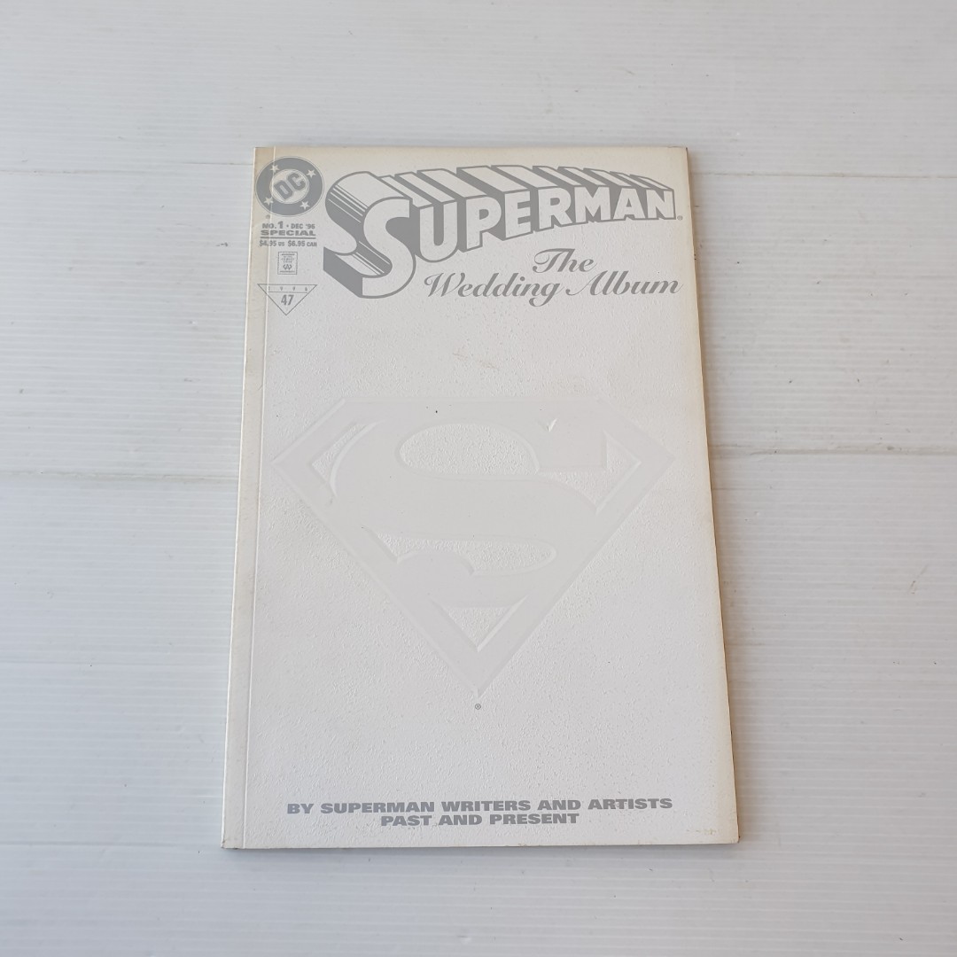 DC superman the wedding album comic, Hobbies & Toys, Memorabilia