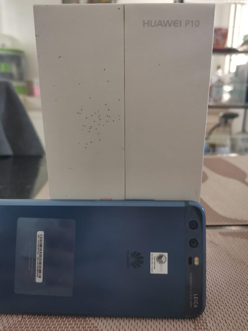 For Sale: Huawei P10 (Category: Huawei) located in Muntinlupa City. Submitted by bluegray08 (Listing ID 279114633, Image 1). Description: For sale! Huawei P10 Color Dazzling Blue 2nd hand Lady-owned RAM 4GB ROM 64GB Leica Dual Camera.