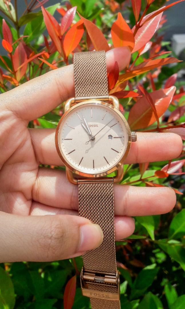 Fossil es4333 top
