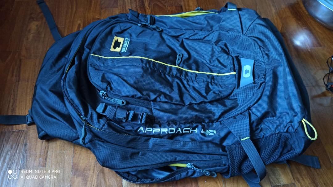 Mountainsmith Approach 40 Backpack Men s Fashion Bags Backpacks on Carousell