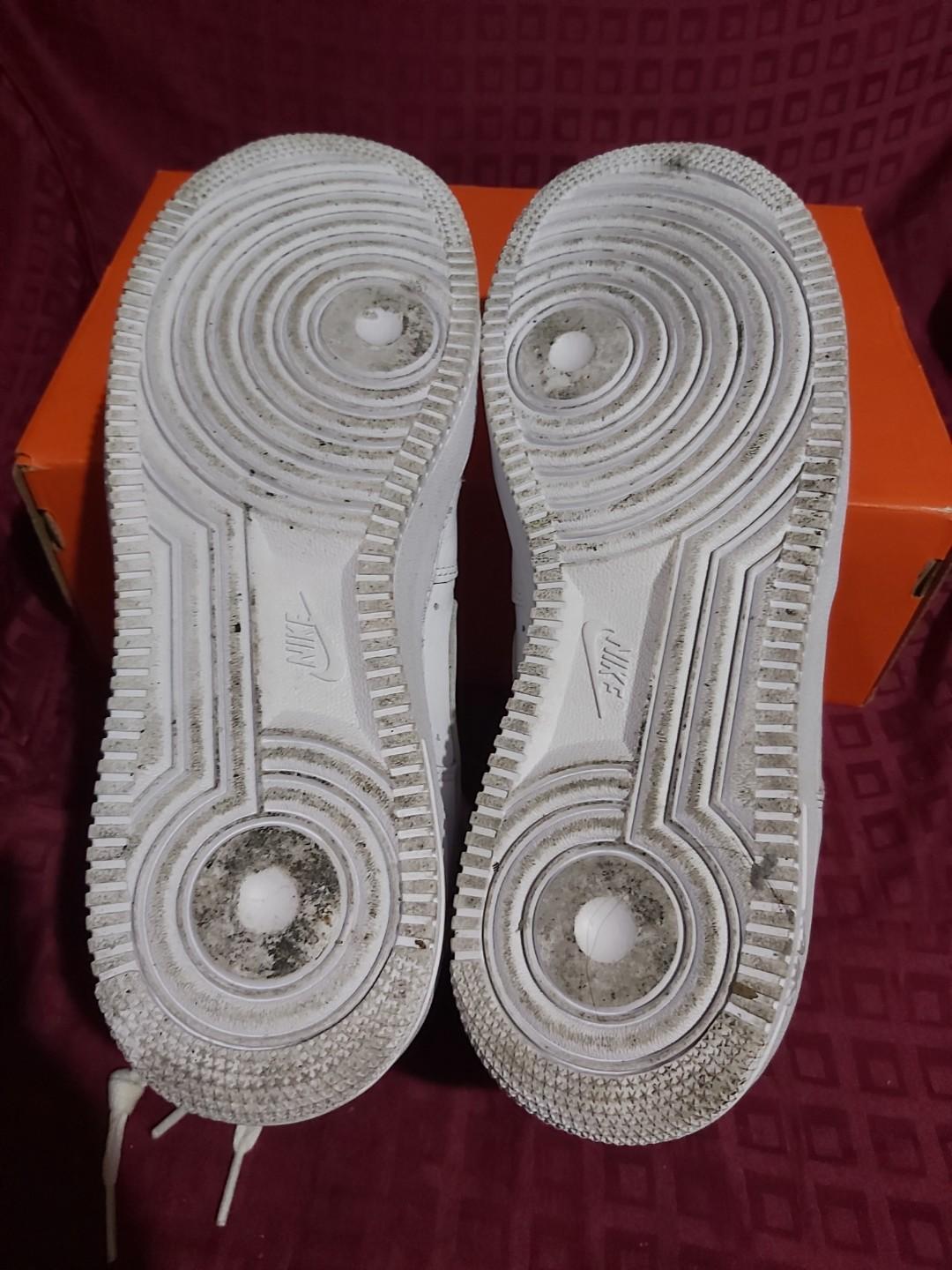 Nike Airforce 270 100% Original and Authentic (Category: Sneakers) located in Pateros City. Submitted by bodegasale (Listing ID 279173987, Image 3). Description: 100% Authentic and Original Minsan lang nagamet Makinis 0a ang shoea.