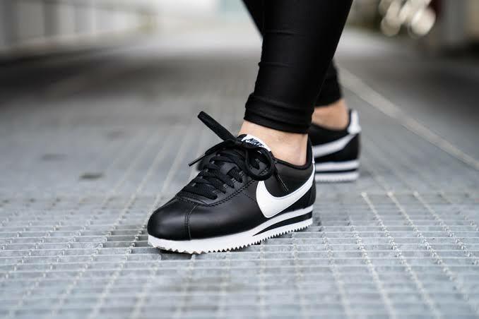 Nike Cortez Classic Leather, Women's Fashion, Footwear, Sneakers on Carousell