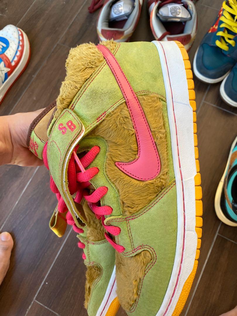 Mama bear 2025 nike sb