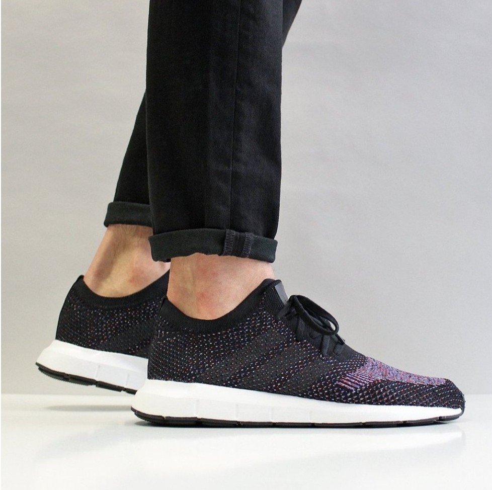 ORIGINAL ADIDAS SWIFT RUN PRIMEKNIT