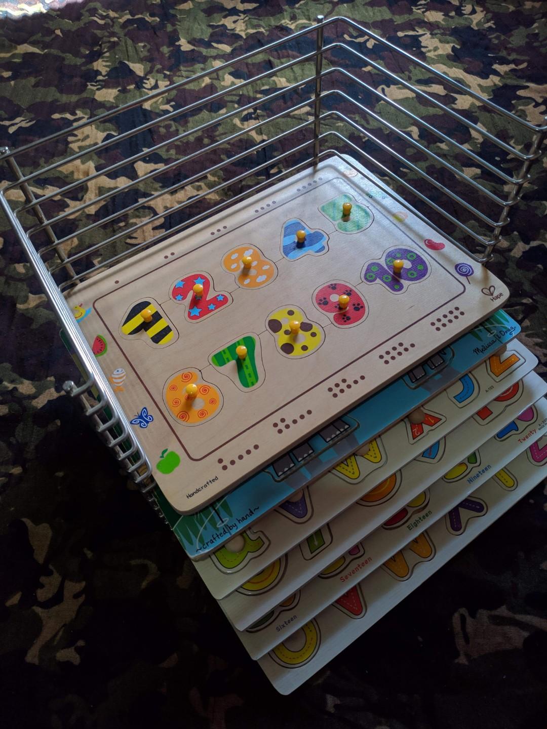 Puzzle Rack with Wooden Peg Puzzle Boards, Hobbies & Toys, Toys & Games