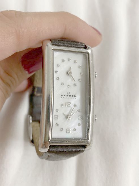 Womens dual clearance time zone watch