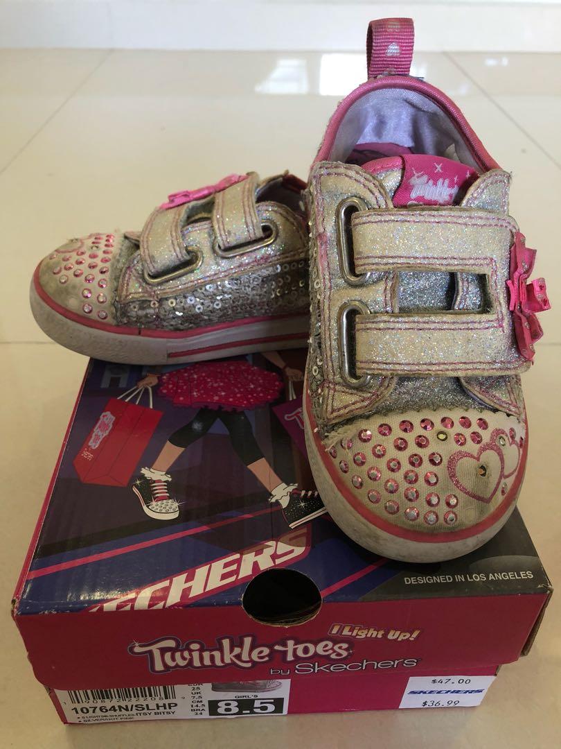 skechers twinkle toes toddler size 9