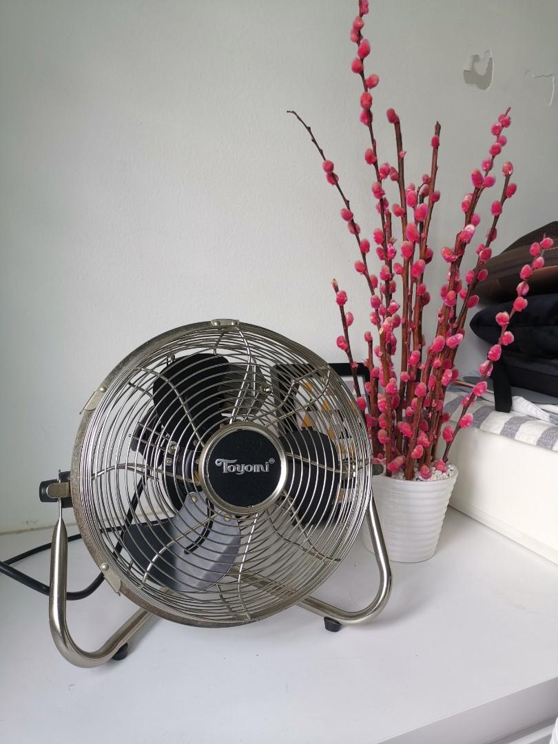 Stainless steel discount desk fan