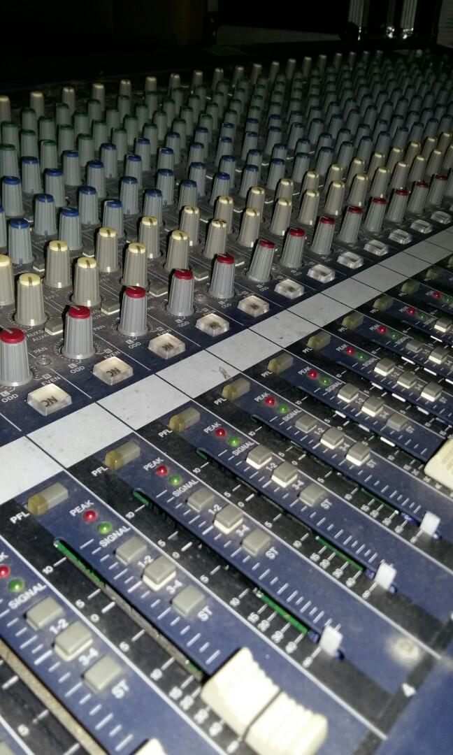 Yamaha Mg 32 Channel Mixer Music Media Music Accessories On Carousell Yamaha Mg 32 Channel Mixer Music Media Music Accessories On Carousell