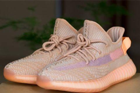 yeezy clay | Sneakers | Carousell 