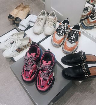 (Category: ) located in . Submitted by yangyangakagrace (Listing ID 279383626, Image 1). Description: .