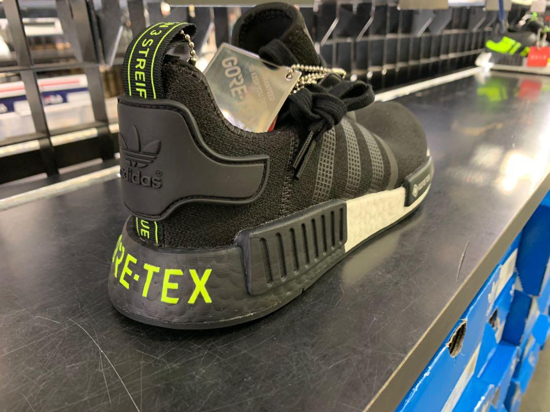 Nmd r1 gore tex hot sale