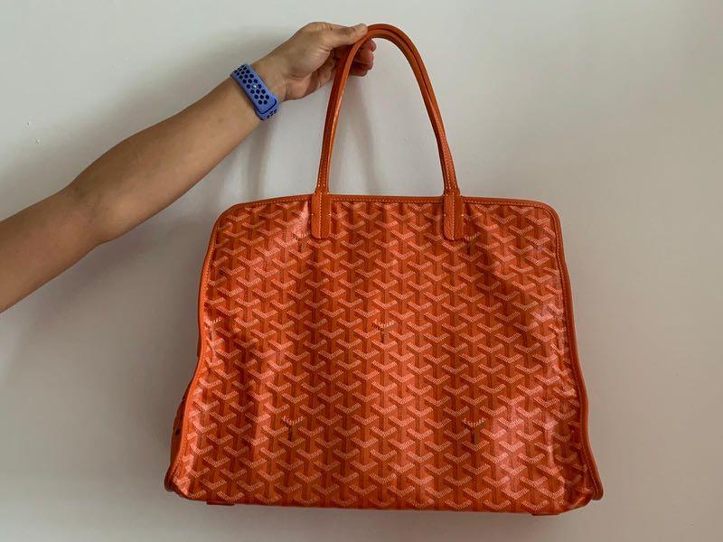 Authentic GOYARD Sac Hardy 'Chic du Chien' PM Pet Carrier in Red