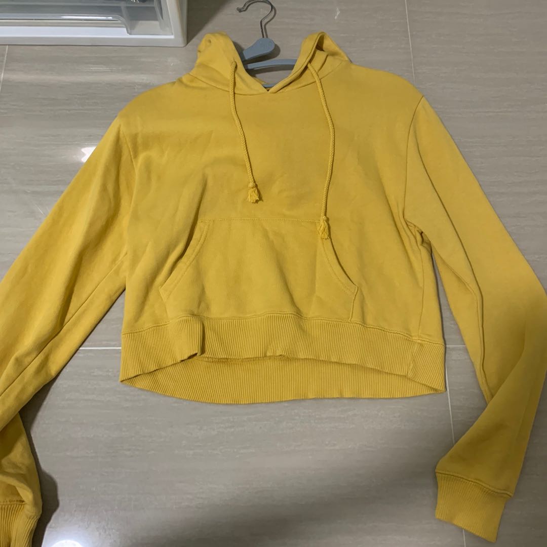 brandy melville cropped sweatshirt