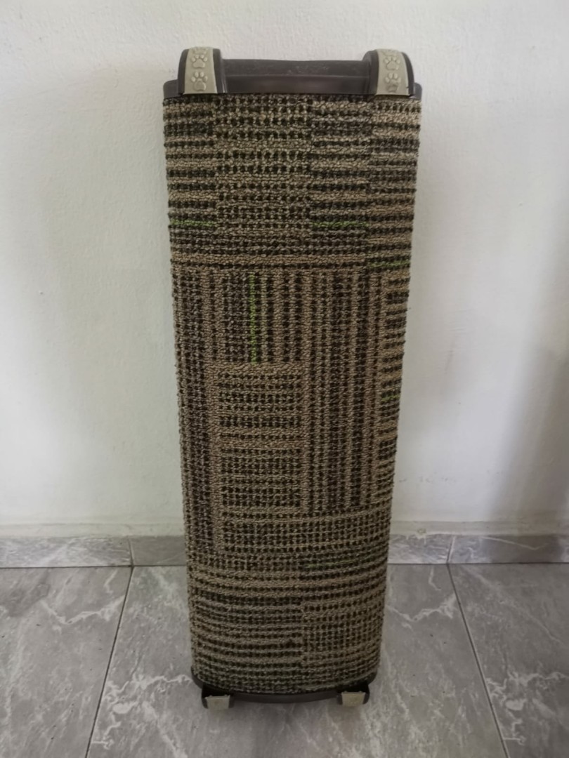 Cat Scratching Post (catnip scented), Pet Supplies, Homes & Other Pet