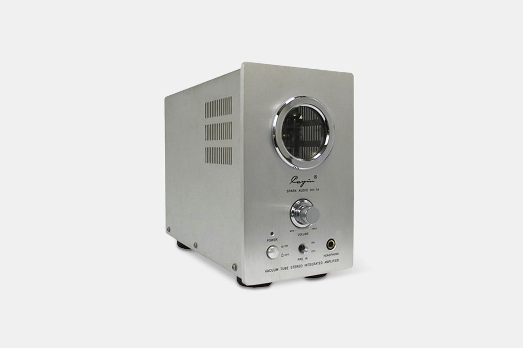 CAYIN HA1A HEADPHONE AMP A fivetime winner of The Absolute Sound