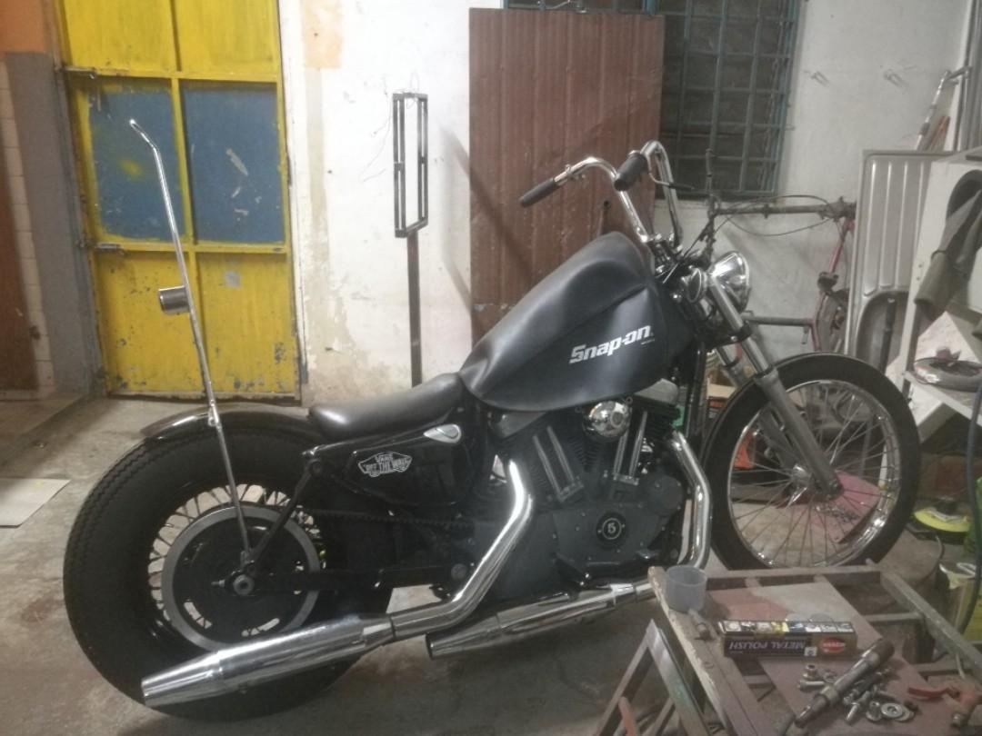 sissy bar chopper custom