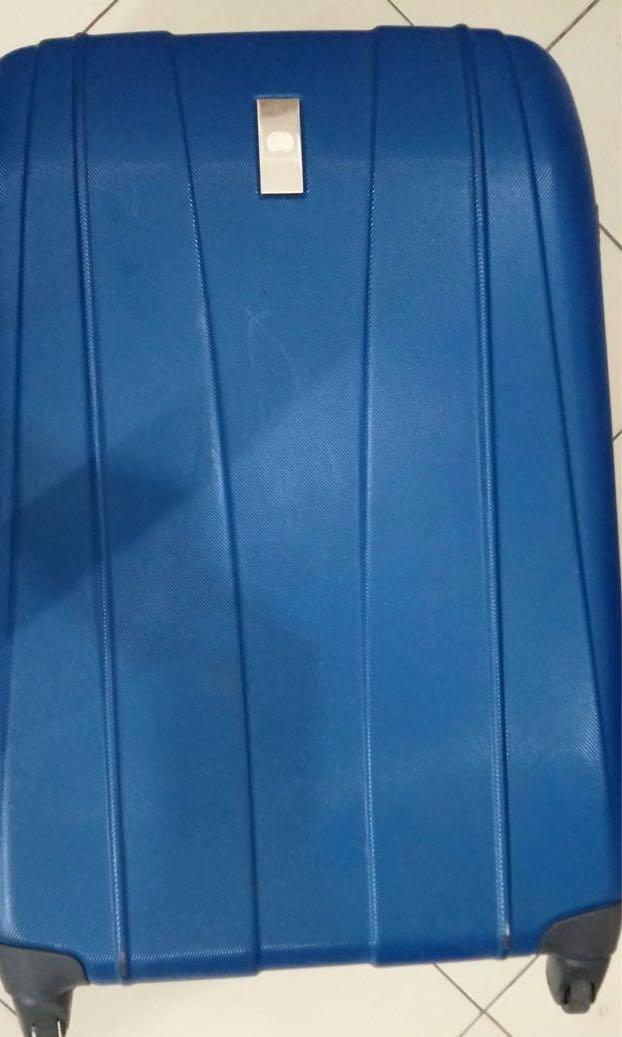 new delsey luggage locked
