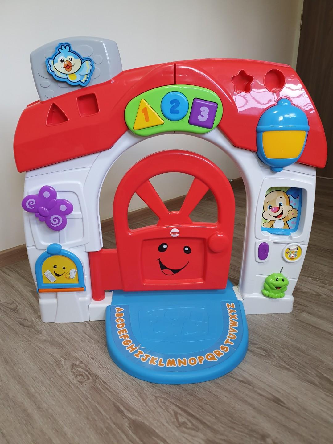 Fisher price house door top