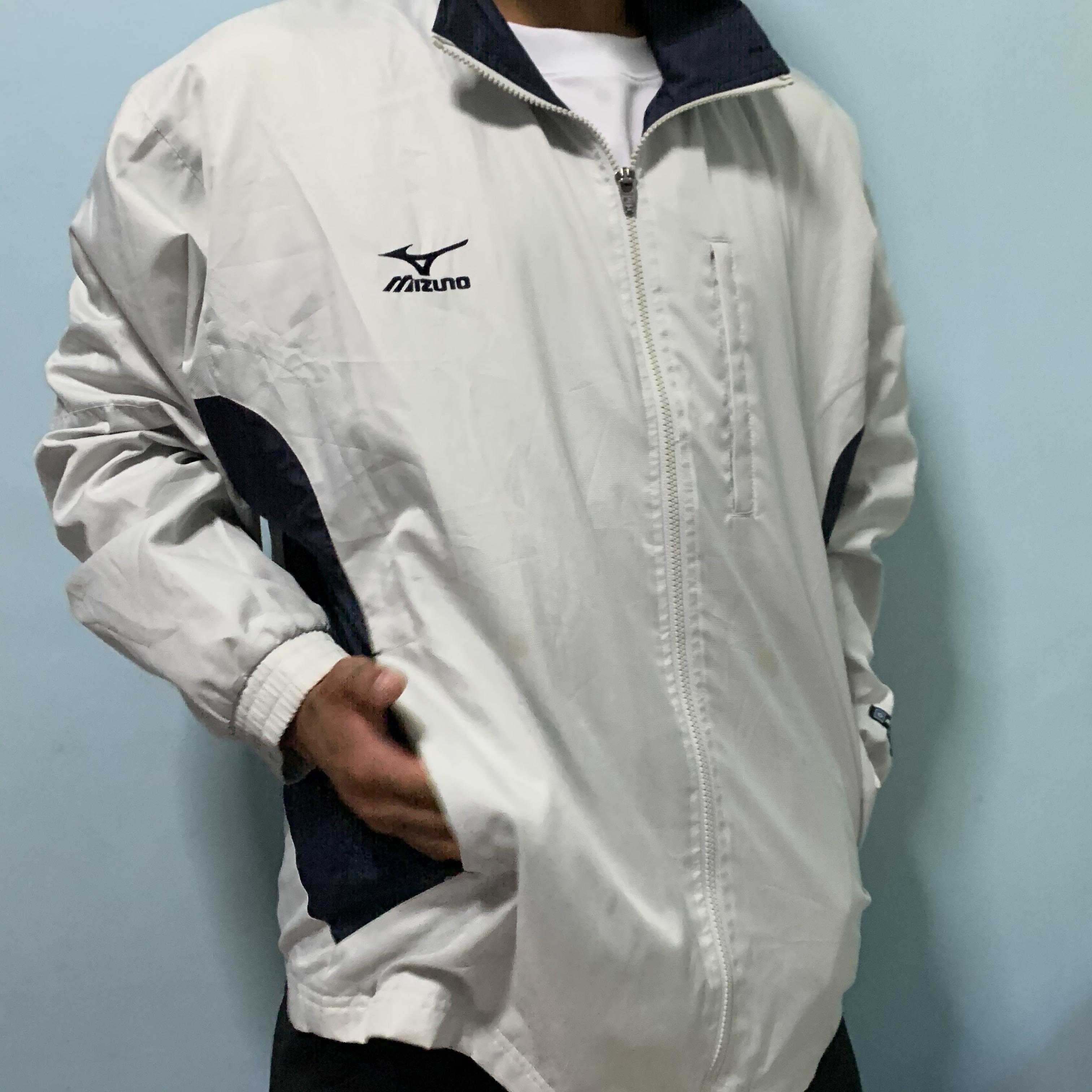 mizuno windproof jacket