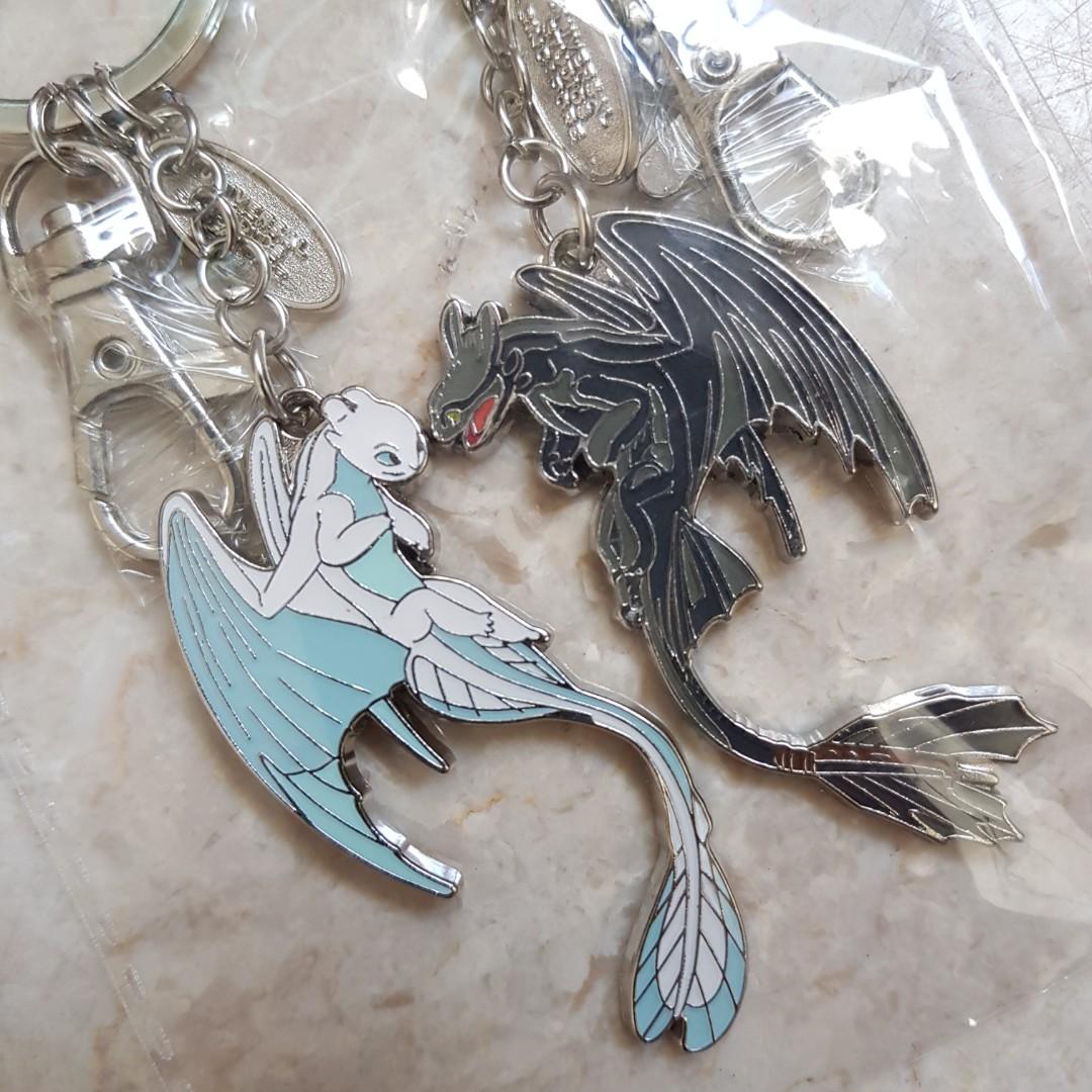 How to Train Your Dragon Toothless and Light Fury Couple Keychain Set from Universal Studios Singapore USS