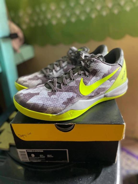 Kobe 8 volt outlet