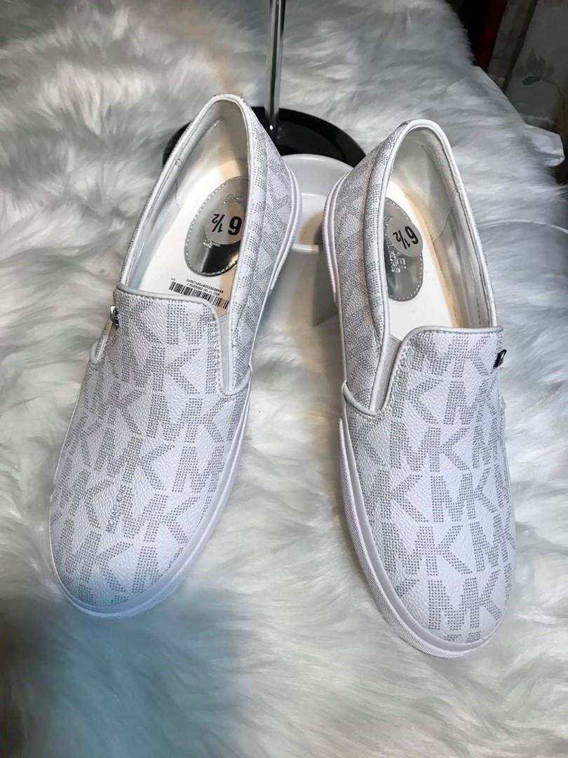 mk slip on