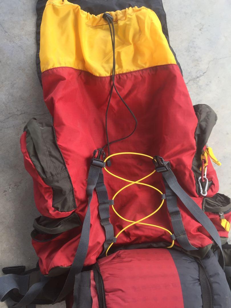 Mountainsmith external outlet frame backpack