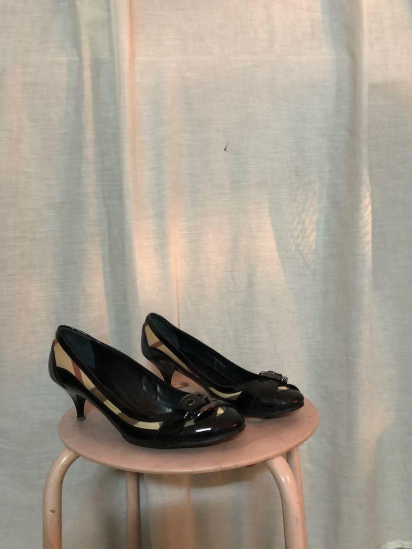 burberry heels price