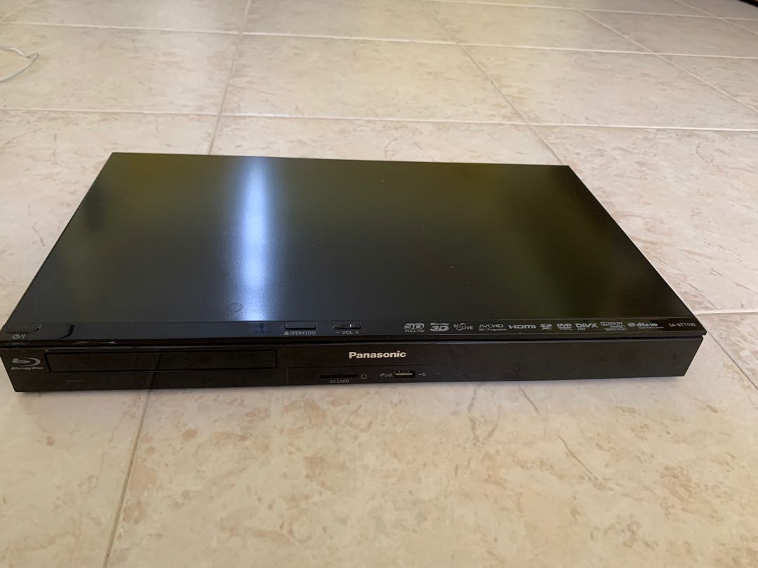 Panasonic Blue Ray DVD PLAYER AND music system with woofer, Electronics
