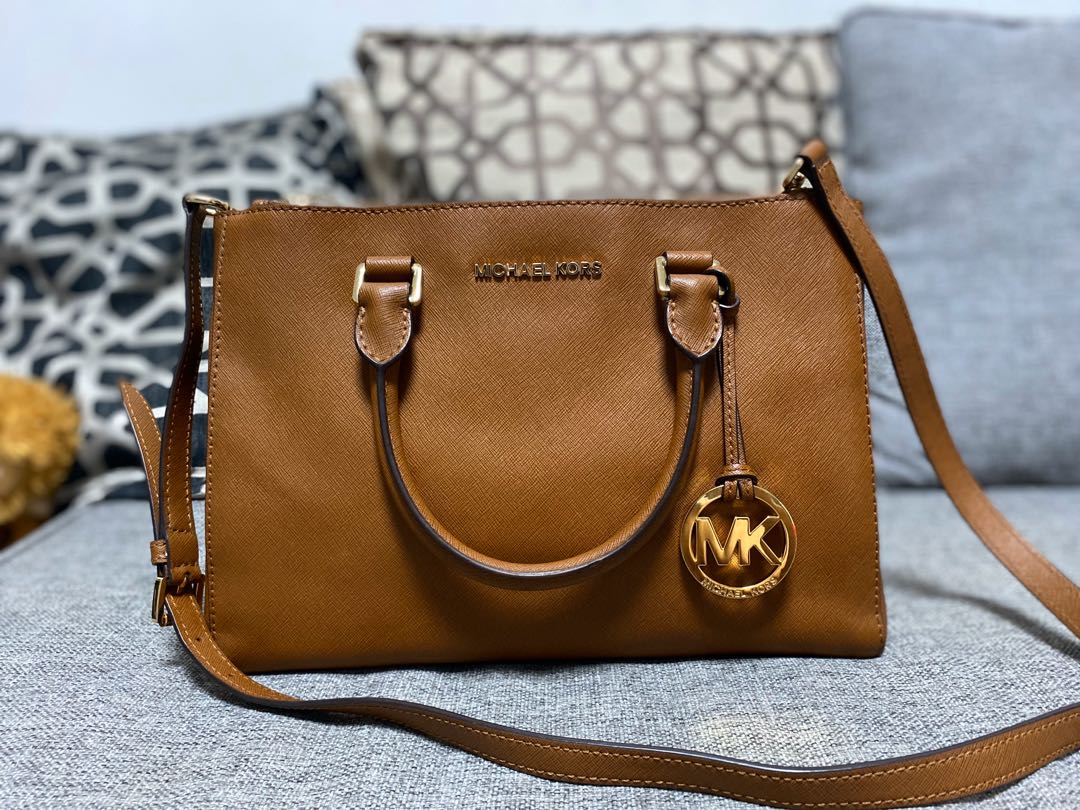 Preloved Michael Kors Office Bag, Women's Fashion, Bags & Wallets, Purses &  Pouches on Carousell